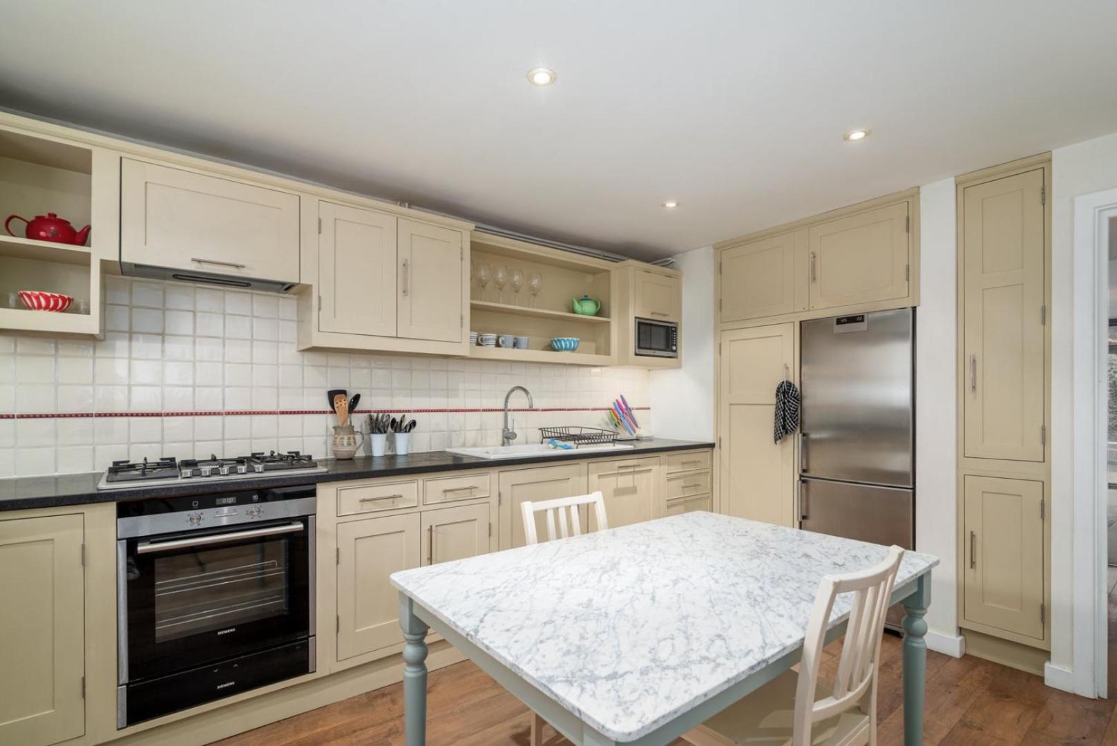 Guestready - Lovely Ground Floor Duplex With Patio In Southbank Apartment London Exterior photo